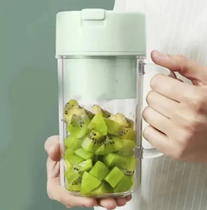 Professional Mini Juicer – Portable Blender & Smoothie Maker with Built-In Straw